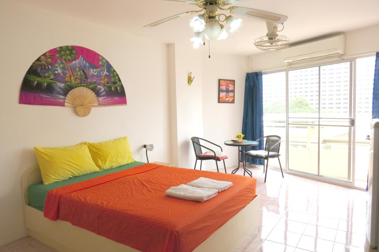 View Talay 1B Holidays Pattaya Exterior foto